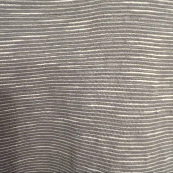 J.Jill Grey Striated Seamed Cap Sleeve Boxy Cotton Tee Size Large - Picture 4 of 9